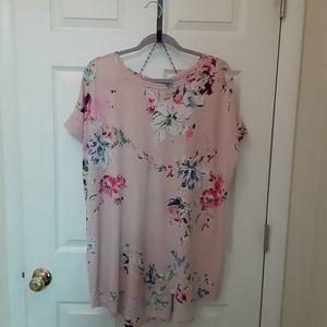 Floral pattern plus size tunic